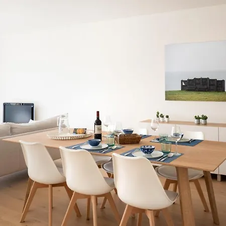 Modern & Spacious Near In Apartamento Knokke-Heist