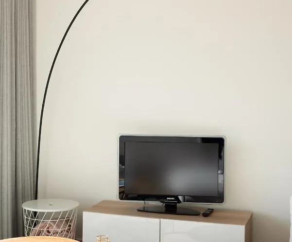 Appartement Modern & Spacious Near In *